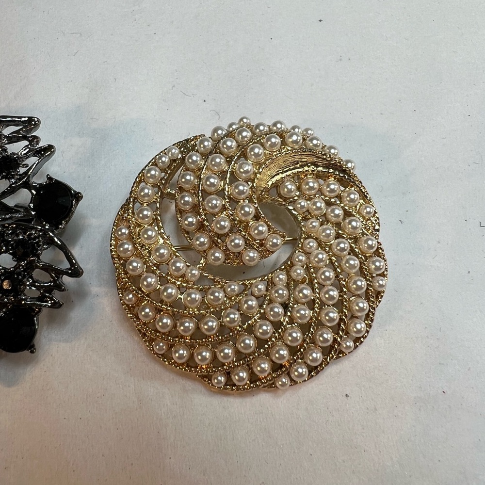 2 Brooches - Picture 3 of 4